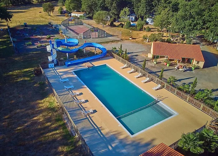 Confort 2ch 5pers 400dj *